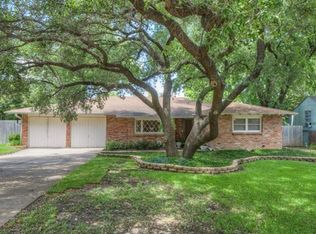 3562 Cromart Ct N, Fort Worth, TX 76133