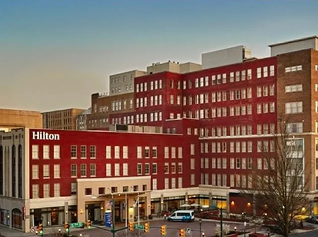 Miller and Rhoads Residences — Photo 28