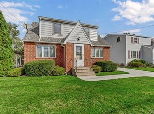 154 Northcrest Ave, Cheektowaga, NY 14225