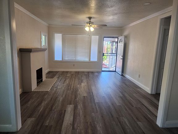 2nd image of 1500 Palm Dr