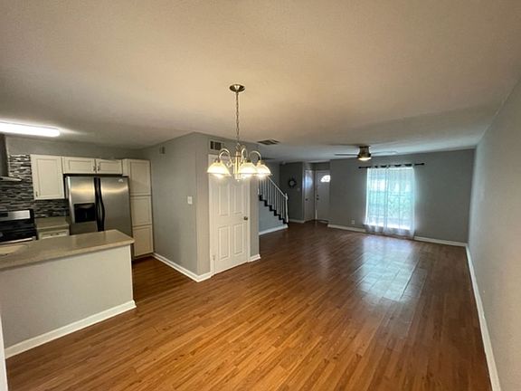 3rd image of 7322 Oak Manor Dr APT 49