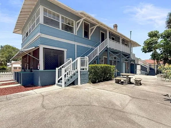 471 9th Ave N #4, Saint Petersburg, FL 33701