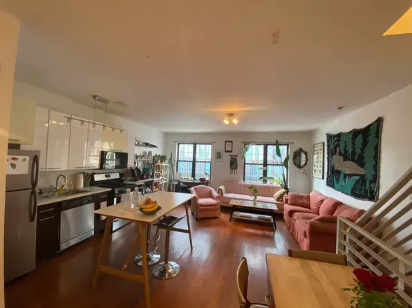 626 Marcy Avenue image 1 of 16