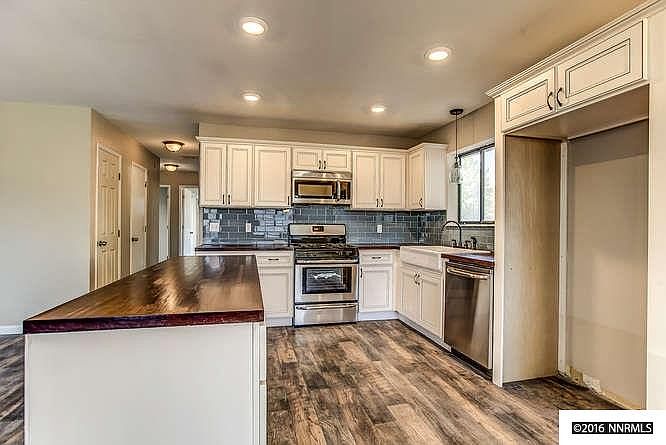 1st image of 1352 Honeybee Ln