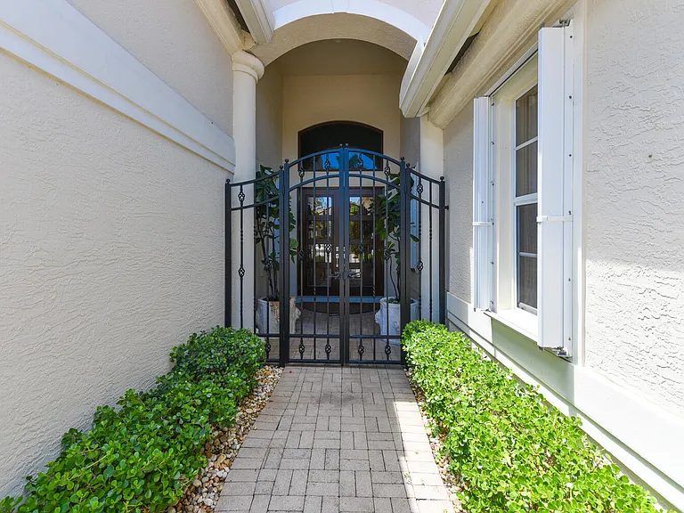 14284 Stroller Way — Photo 2