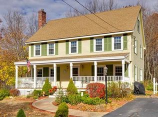 1 Oregon Rd, Tyngsboro, MA 01879