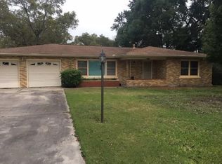 7605 2nd St, Hitchcock, TX 77563