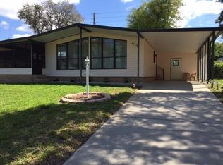 1117 Dustin Dr, Lady Lake, FL 32159