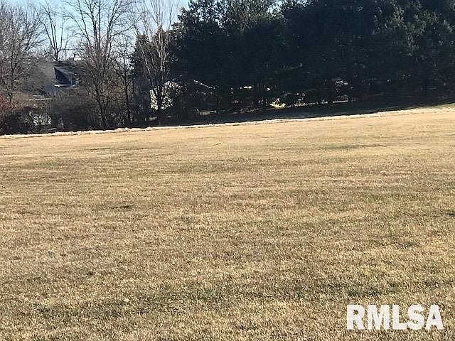 1st image of 922 Woodfield Ct