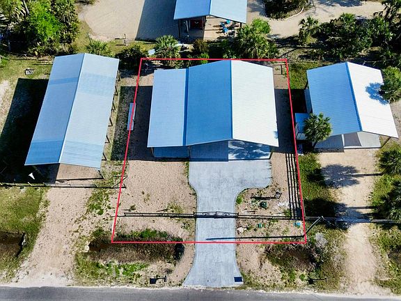 3rd image of 348 Cedar Island Rd