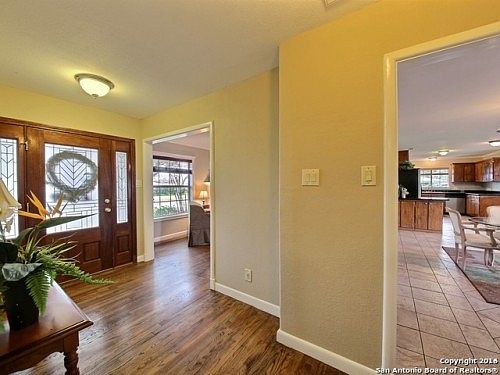 5th image of 207 Linda Dr