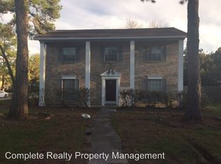 4703 Bicentennial Ct, Houston, TX 77066