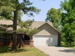 9242 View Dr, Omaha, AR 72662