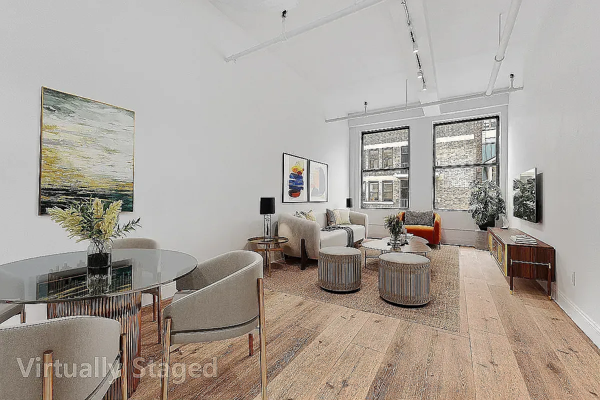 255 West 36th Street — Photo 1