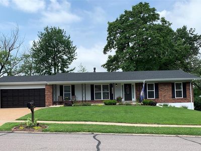 1585 Westport Dr, Saint Louis, MO, 63146