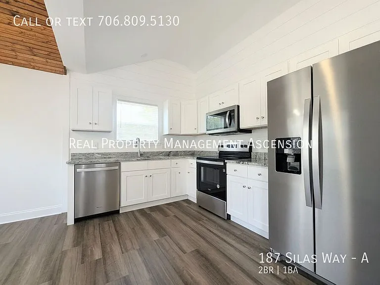 187 Silas Way #A — Photo 2