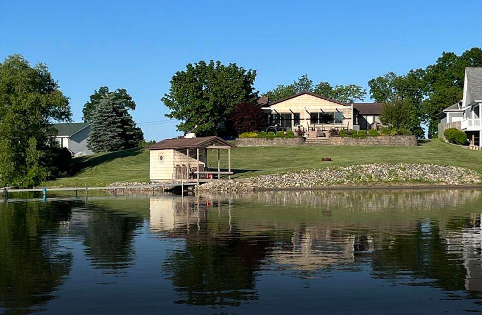 1st image of 14600 W Diane Dr