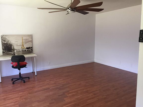 4th image of 710 W Graves Ave