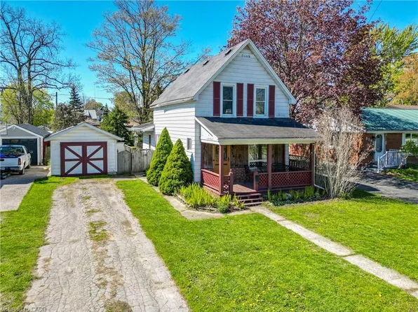 520 Alder St E, Haldimand County, ON N1A 1E6
