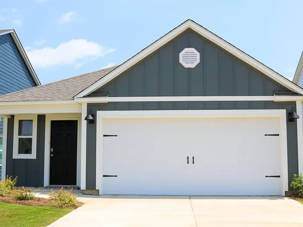 1385 Long Leaf Ln, Odenville, AL 35120