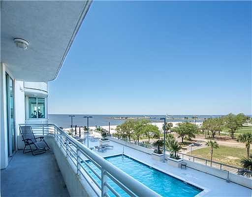 2nd image of 2060 Beach Blvd Unit 202