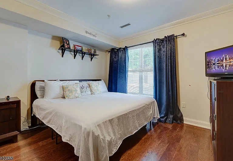 1625 Paterson Plank Rd #11 — Photo 6