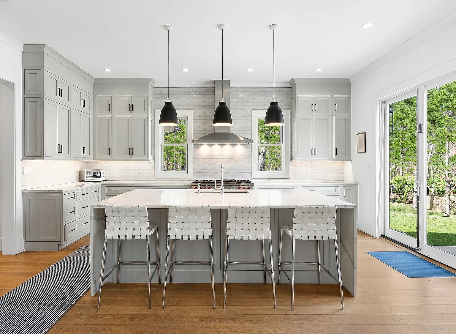 Newly Completed | Stylish Amagansett Residence — Photo 3