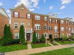 20944 Houseman Ter, Ashburn, VA 20148