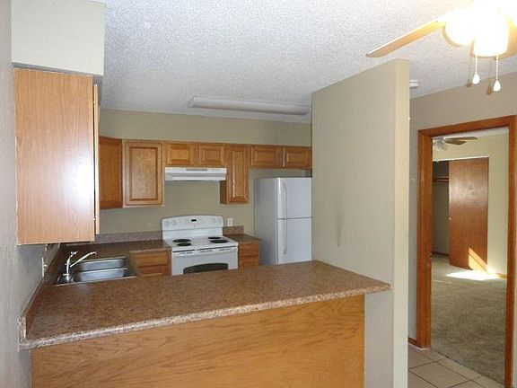 16602 E 28th Pl unit D (5)_02012016