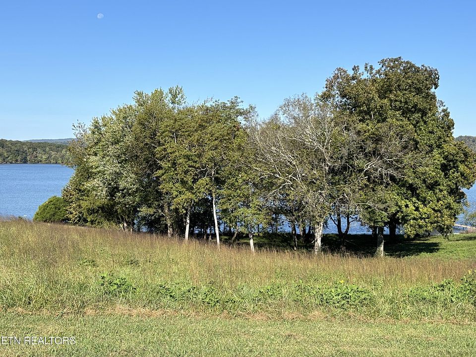 1st image of 0 Pointe Vista Dr Lot 428
