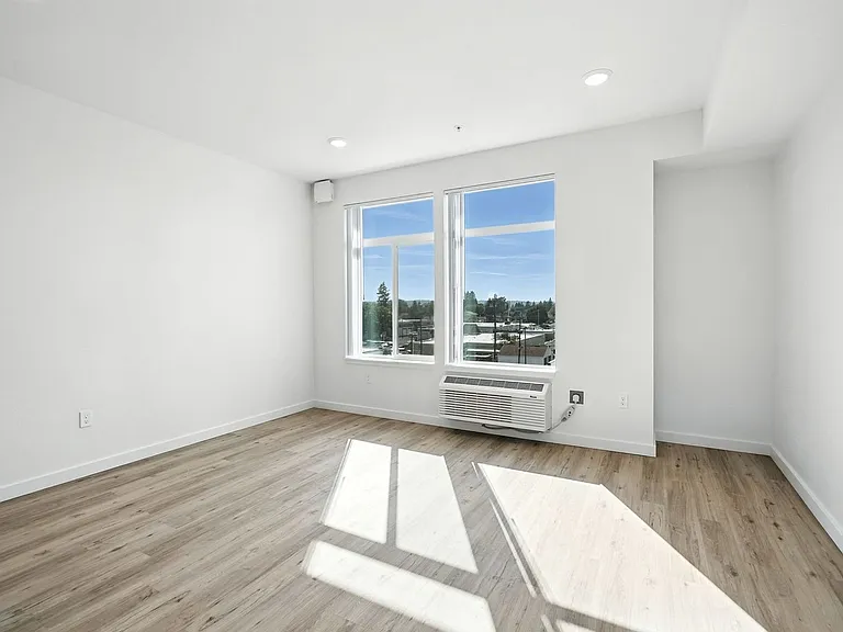 District Lofts at Garland — Photo 30