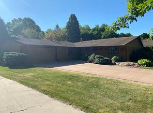 1217 18th St SW, Willmar, MN 56201