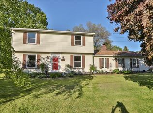 3562 Sunset Ln, Williamson, NY 14589