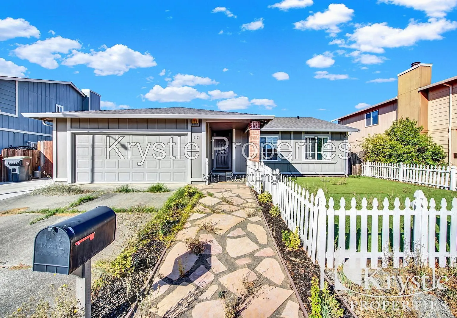 3 bed, 2.0 bath, 1488 sqft, $3,400 — Photo 3