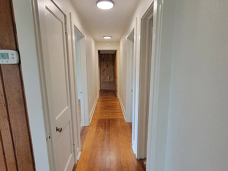 176 Riverside Dr — Photo 13