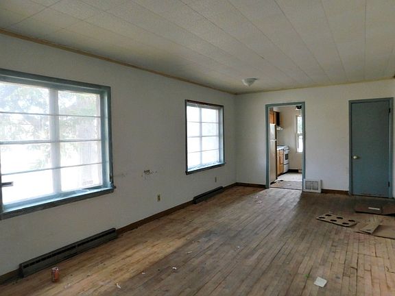 4th image of 332 Cleveland Ave