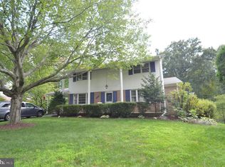 9215 Cutting Horse Ct, Springfield, VA 22153