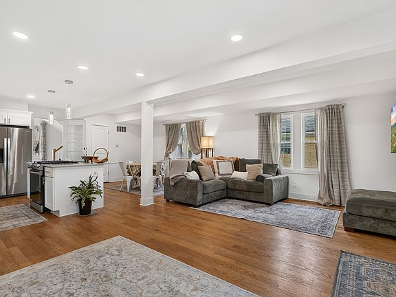 2nd image of 4636 Custer Ave