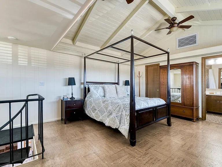 10 Capri Ct — Photo 18