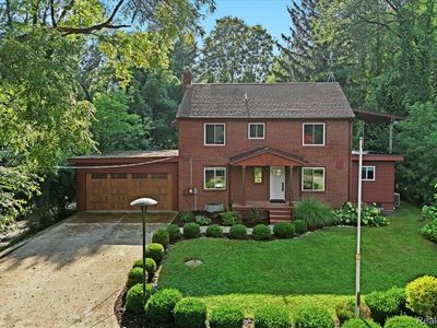 1350 Pettibone Lake Rd, Highland, MI, 48356