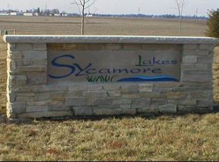 1845 Sycamore St, Peru, IL 61354