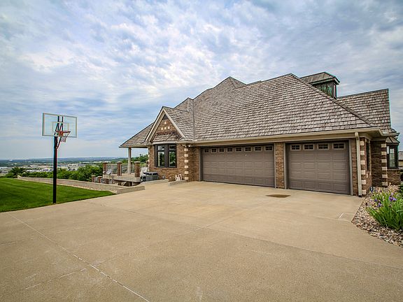 5th image of 4501 Stoneridge Point