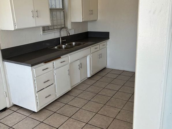 2111 W Florence Ave #1A