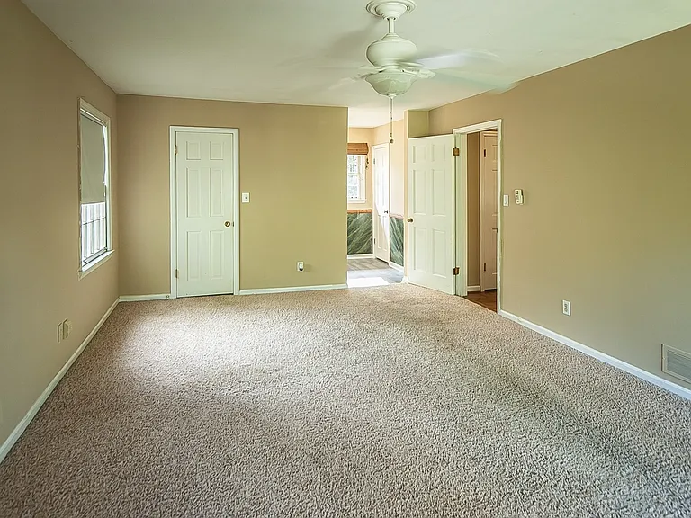 4682 Sharon Valley Ct — Photo 22