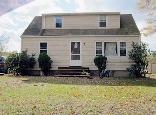24 Barnsdale Rd, Wayne, NJ 07470
