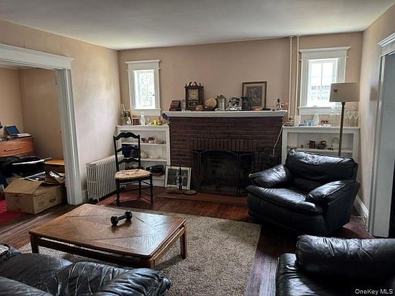 5th image of 35 Fairview Avenue