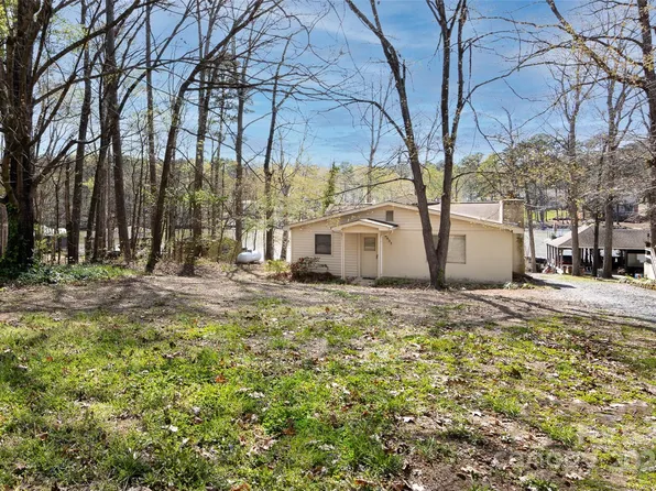 9837 Pine Tree Rd, Norwood, NC 28128
