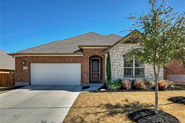 1st image of 2909 Castellan Ln