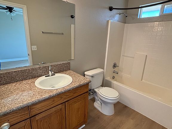 5th image of 216 N Spruce Ave APT B
