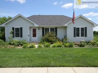 2121 Glenside Rd, Kearney, MO 64060